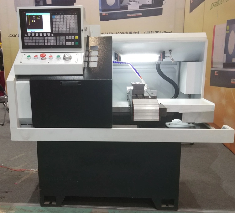 Ck6132 Sistema Fanuc torno mecânico CNC com máquinas Central Torno Manual de Peças