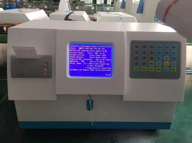 El MCA-8000A de laboratorio equipos médicos de hospital, clínica de la sangre de la máquina de prueba el analizador portátil de la química Semi-Auto