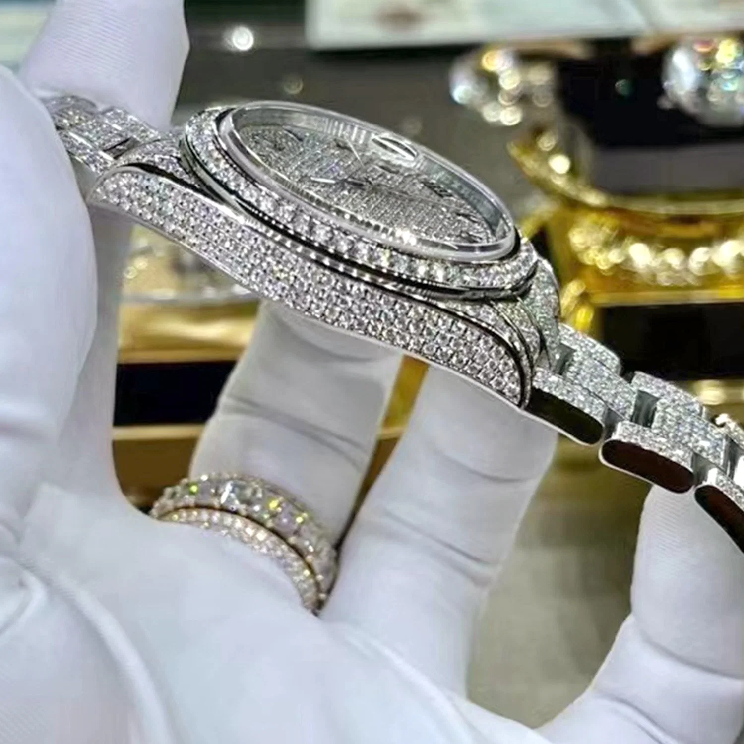 2023 Полный календарь Rhinestone VVS Moissanite Часы Нержавеющая сталь водонепроницаемость Следите за мужской бип-хоп-ювелирными изделиям