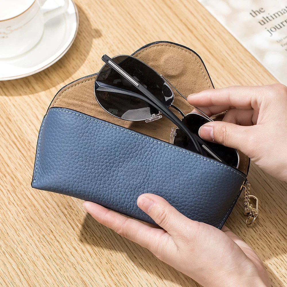 Luxury Modern Leather Foldable Sunglasses Packaging Eye Glasses Squeeze Pouch Bags Stylish Sun Case for Eyeglass Storage