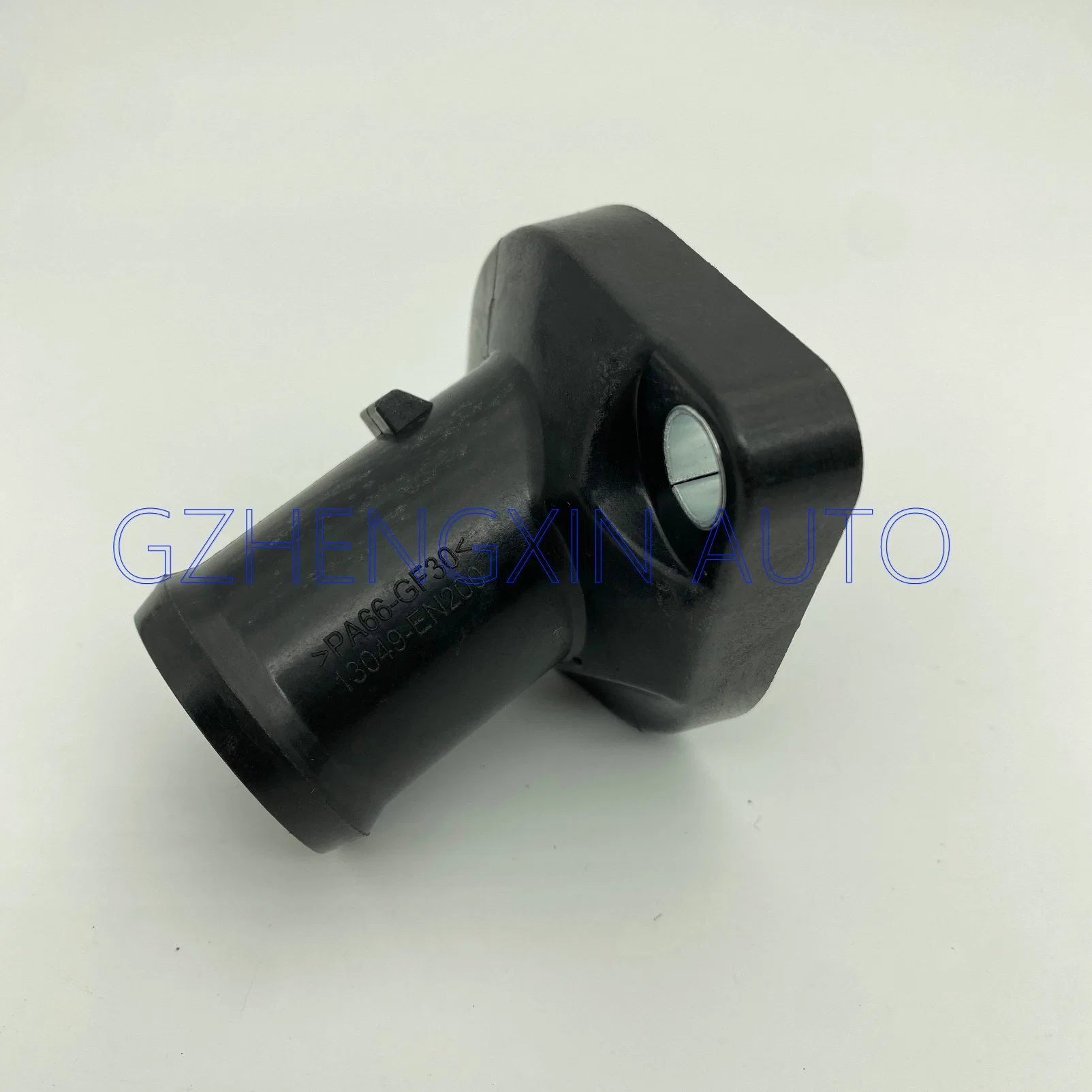 Factory Auto Engine Coolant Hose Connector Thermostat Housing Water Flange 13049-En200 for Cube Juke