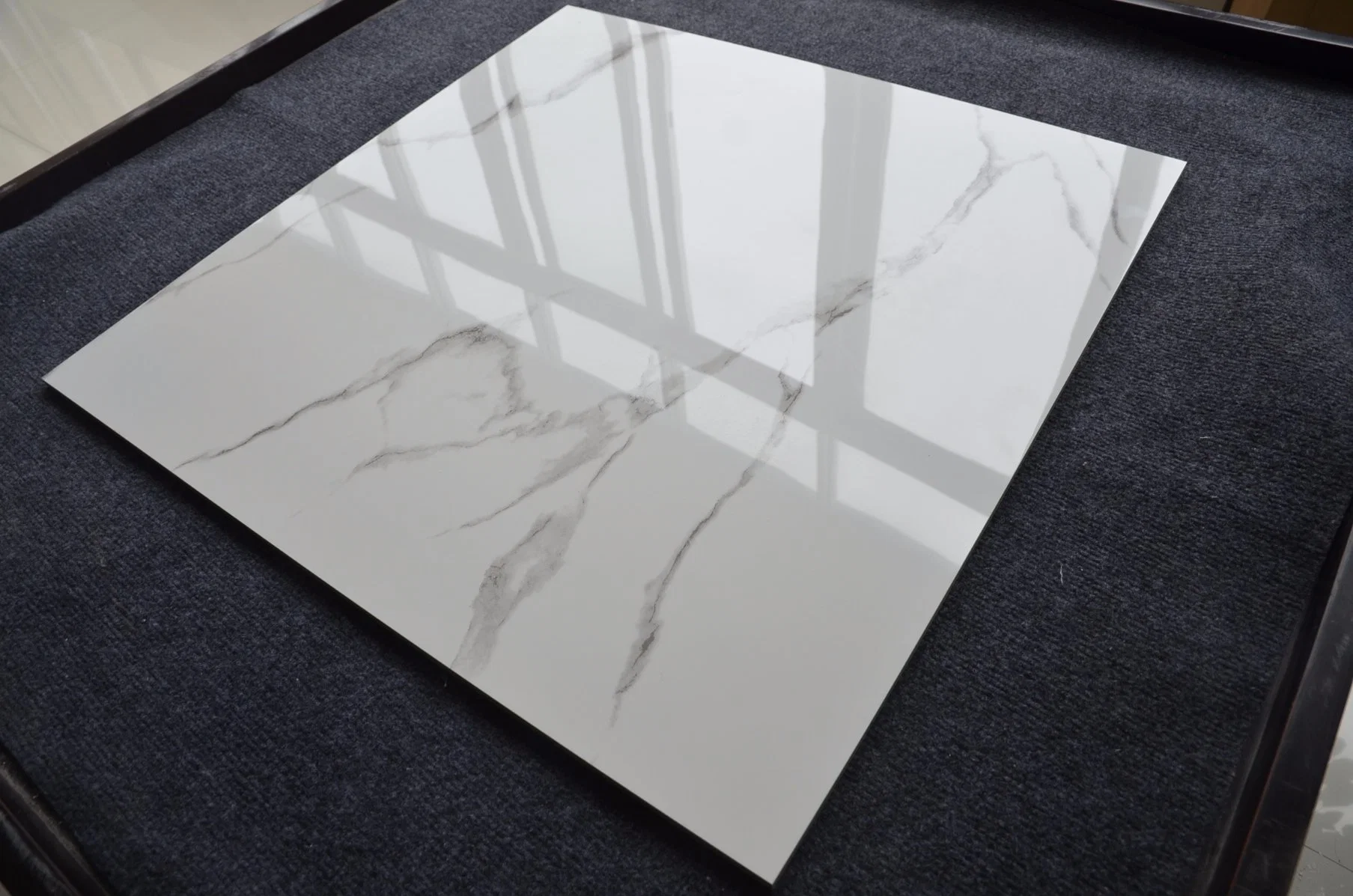 Marble Look Polished Porcelain Tile White 600*600