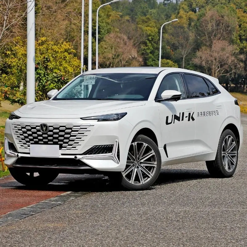 2023 Changan Uni-K 2,0 T IDD coche híbrido de gasolina 5 Asientos de alta velocidad Changan Uni K IDD coche de gasolina