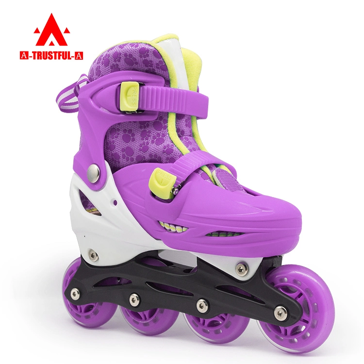 Wholesale Adjustable Size Sport Inline Speed Skates and Flashing Roller Skate for for Public