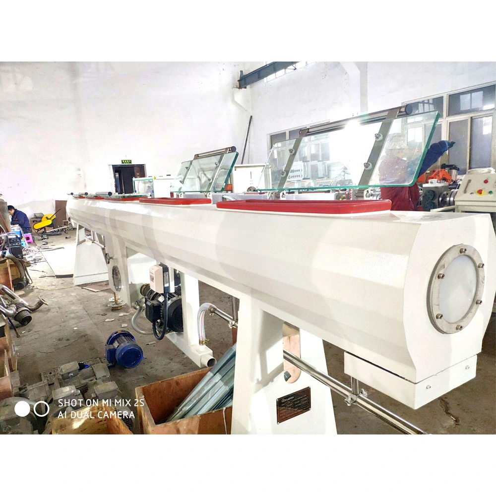 Máquina de fabricación de tubos de plástico Extruir PVC línea de producción de tubos PVC Precio de máquina de fabricación de tuberías en China