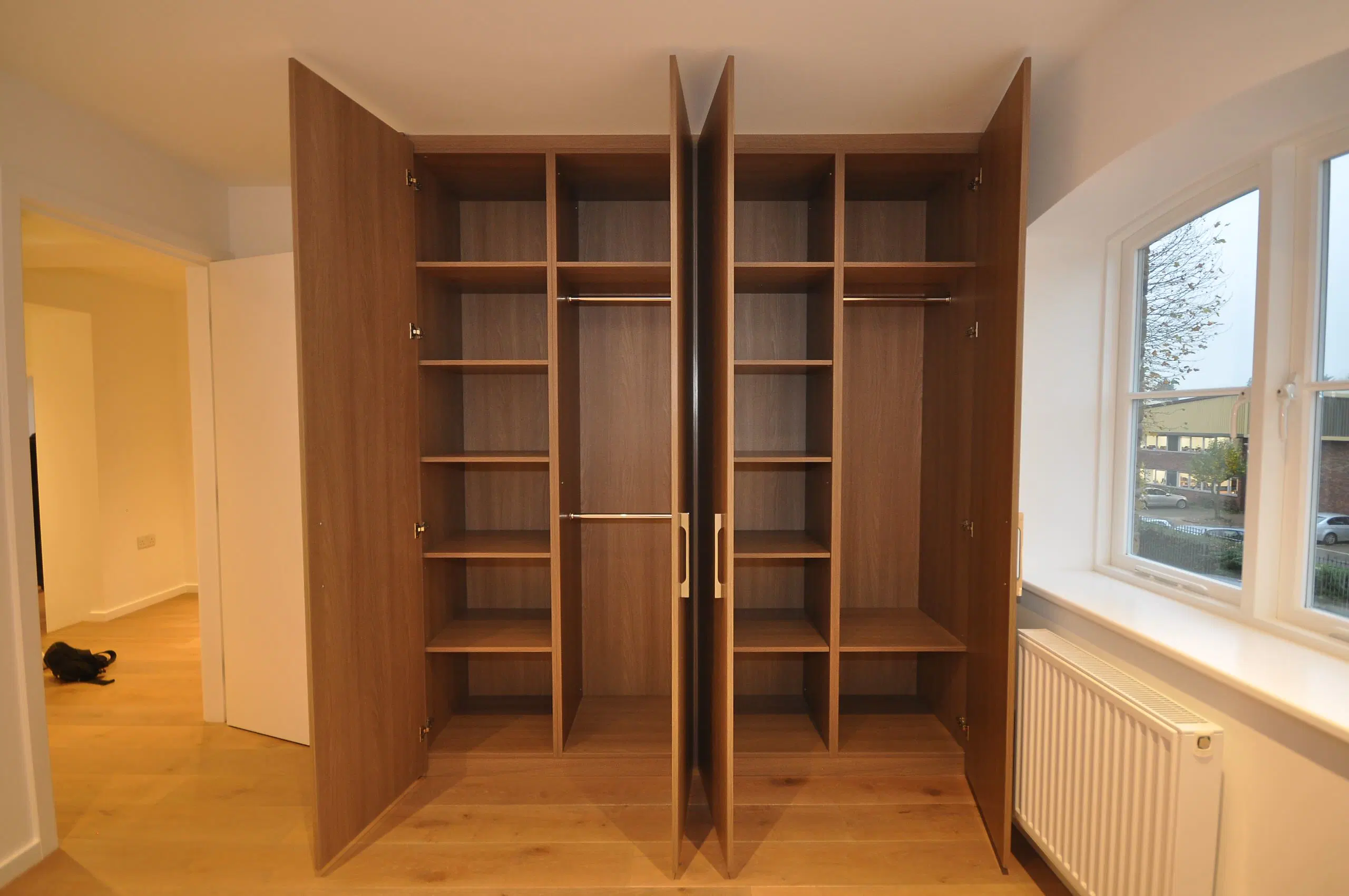 Armário de madeira prima Solid armário de armário de casa armário com dobradiça