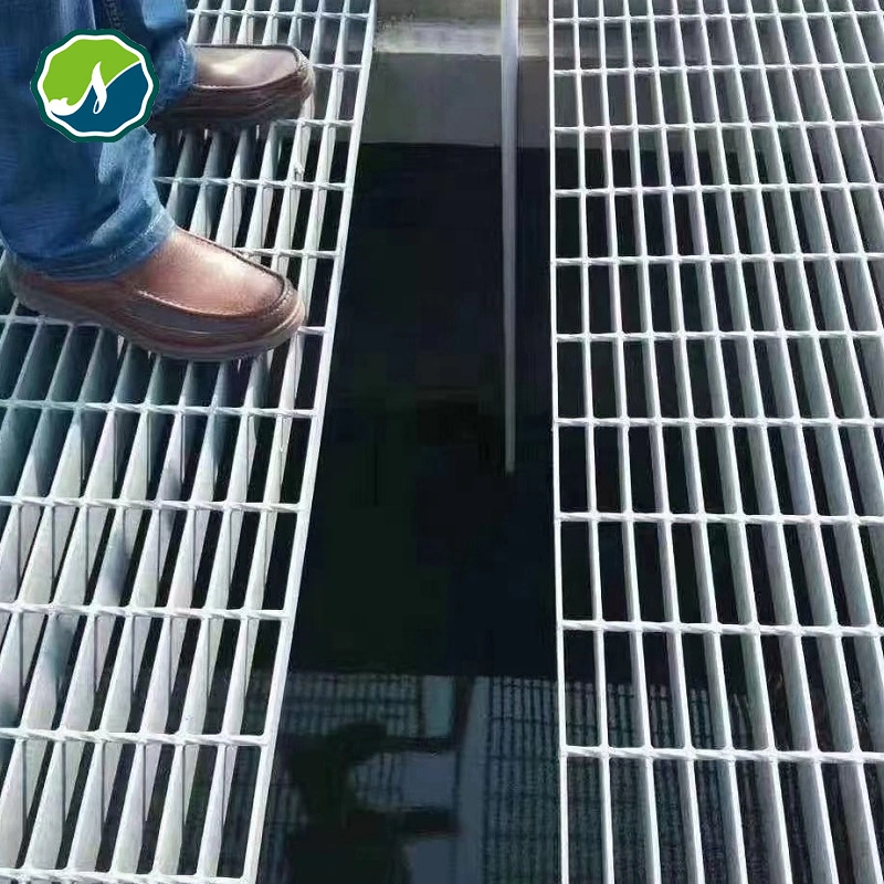 Building Material Galvanized Steel Drainage Cover Grating Road Steel Grating Trench Cover