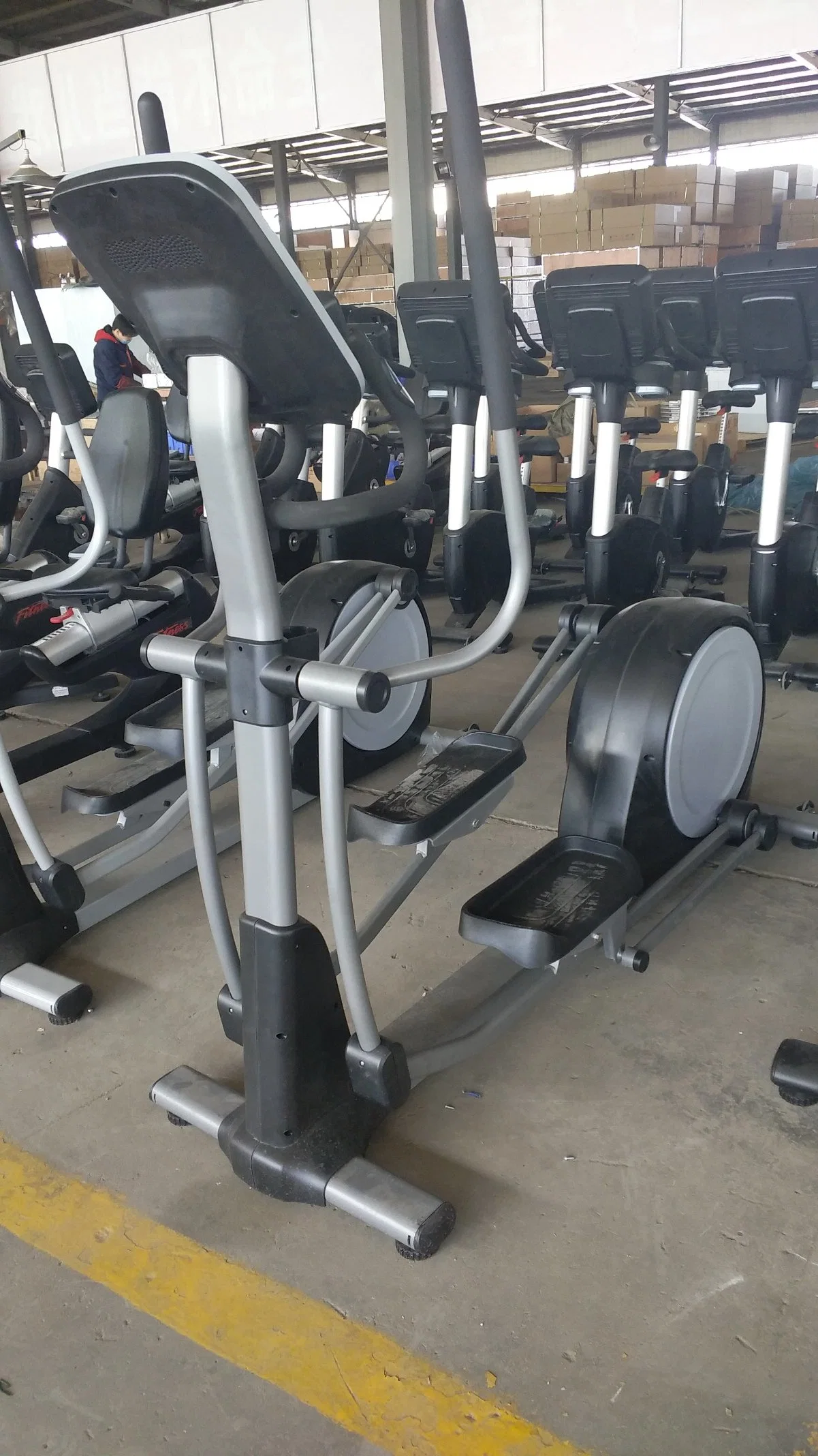 Equipamiento de gimnasio cross trainer gimnasio en casa magnética máquina elíptica