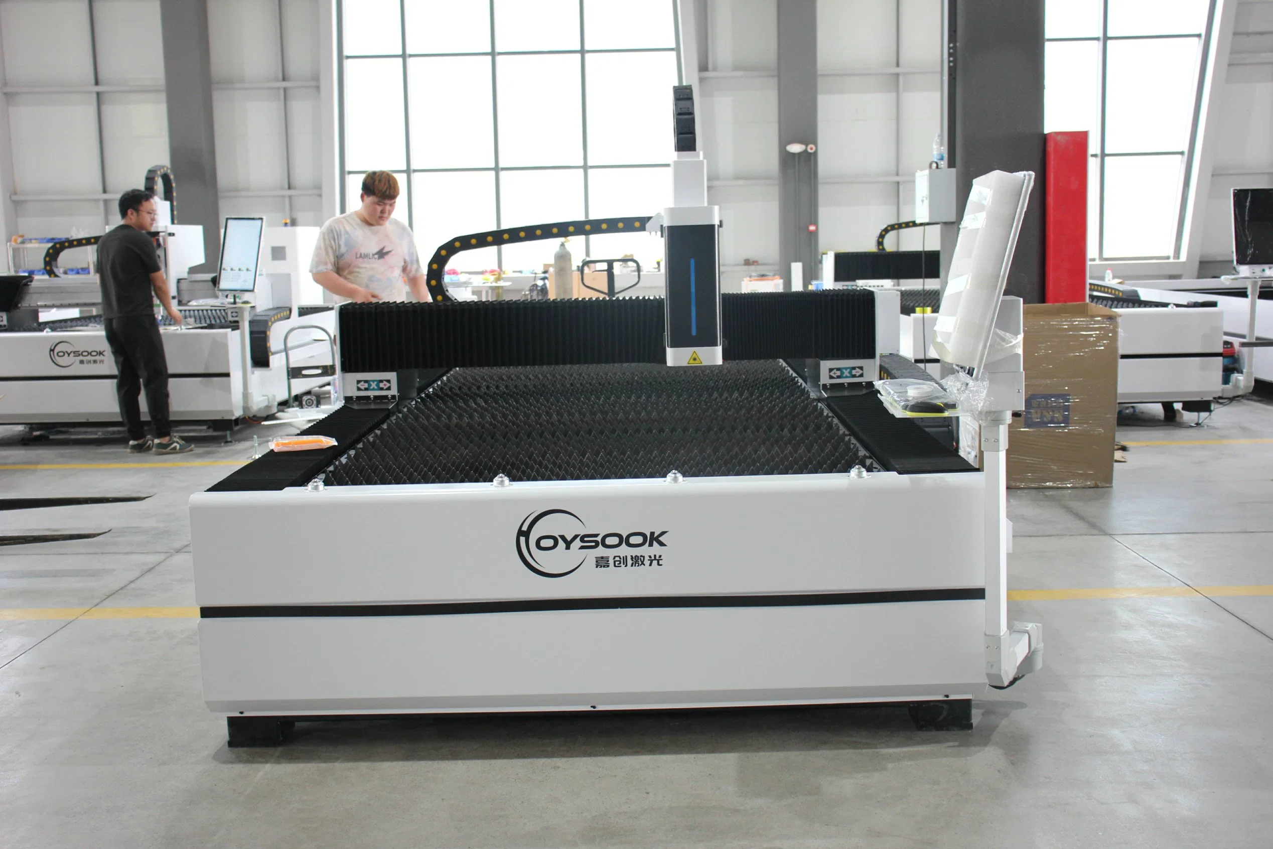 Competitively Priced Fiber Laser Cutting Machine for Carbon Steel, Stainless Steel