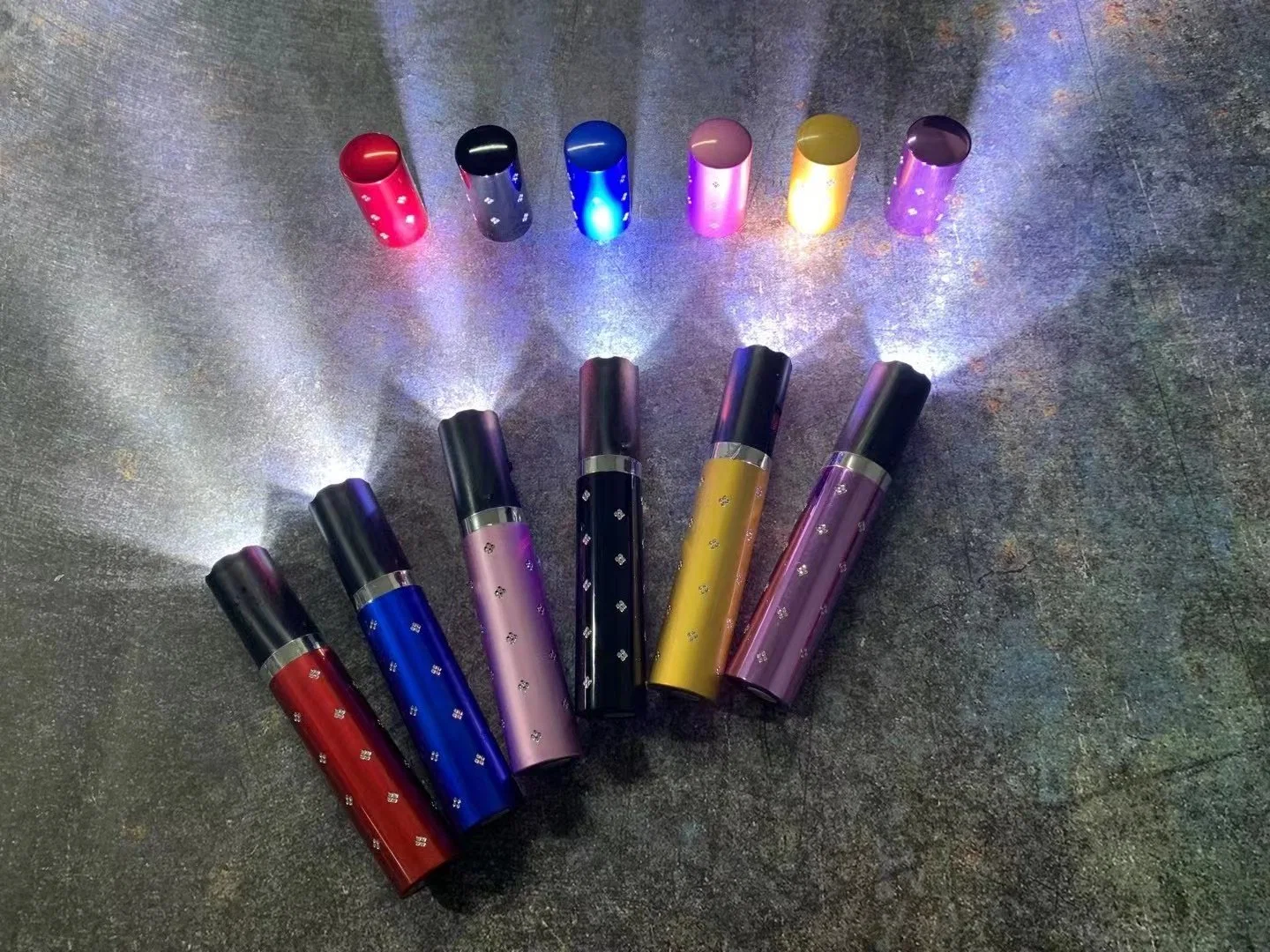 Elektro Shocker Lipstick LED-Taschenlampe Selbstverteidigung Taschenlampe Frau