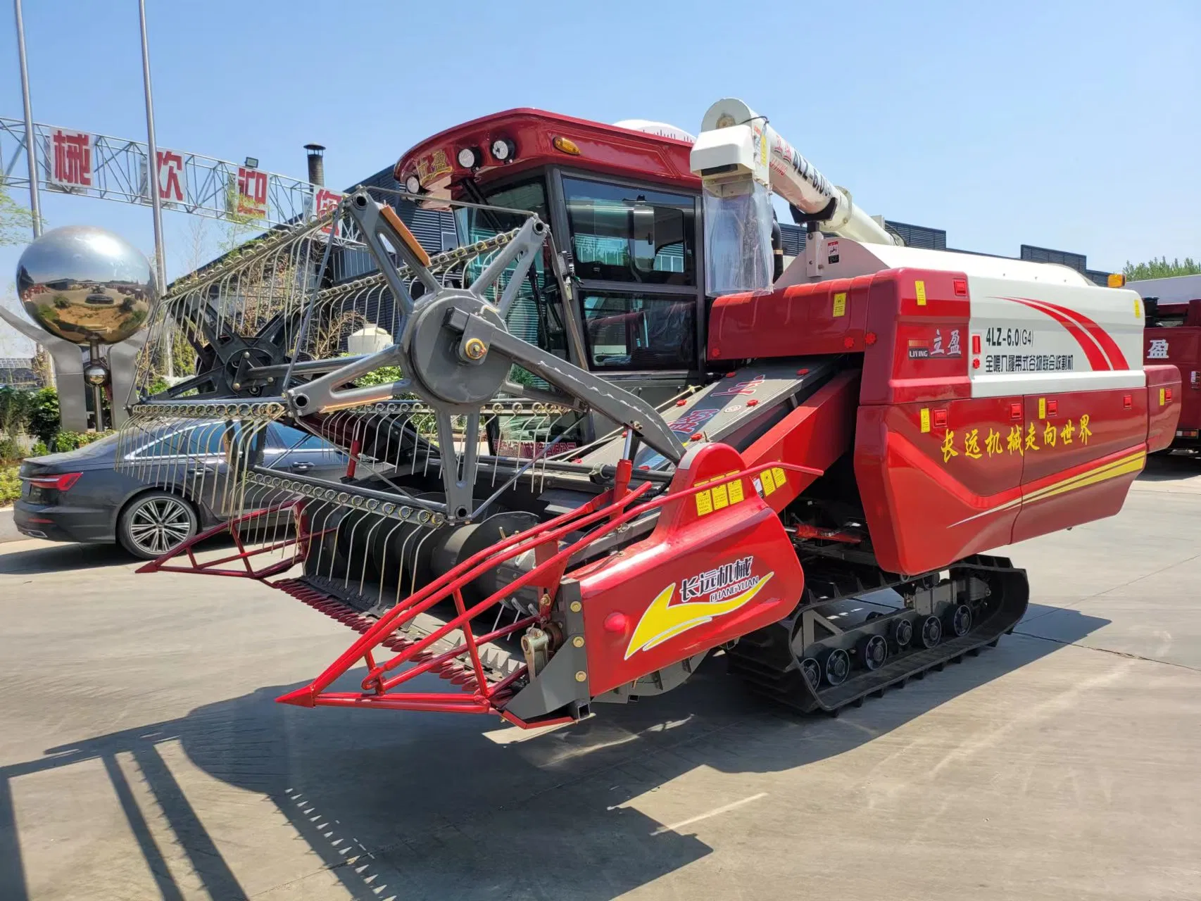 Liying Brand Combine Harvester Model 4lz-3.0 for Paddy Wheat Soybean Maize