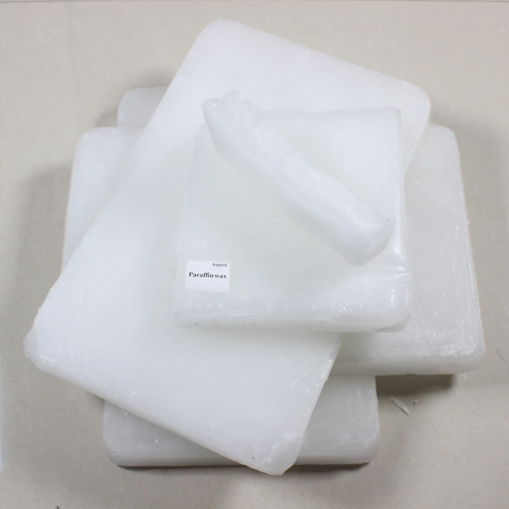 China Factory Paraffin Wax for Candle Making Used Fully Refined Paraffin Wax for Sale 52-54/54-56 / 56-58 / 58-60/70