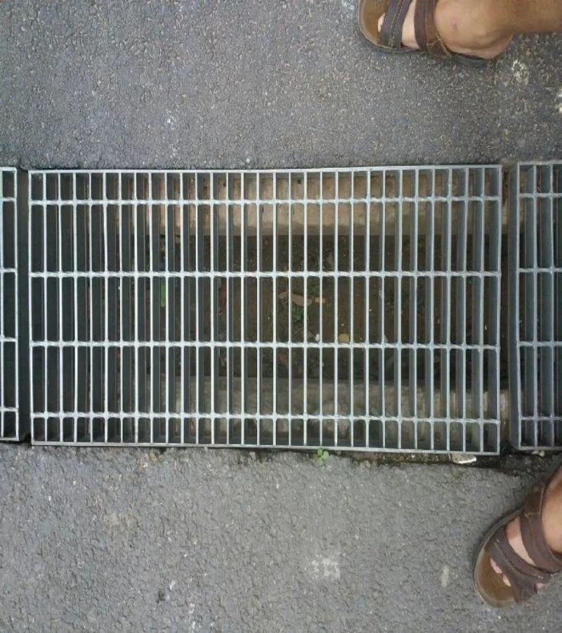 High quality/High cost performance  Cheap Price Galvanised Steel Drain Grates