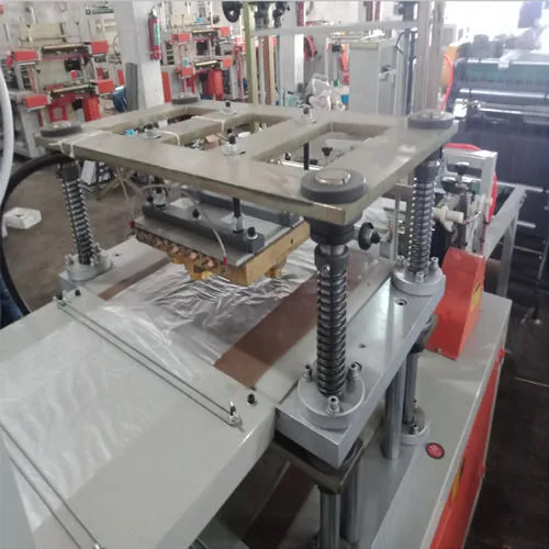 HDPE LDPE CPE PE Film Disposable Glove Making Machine for Medical Use