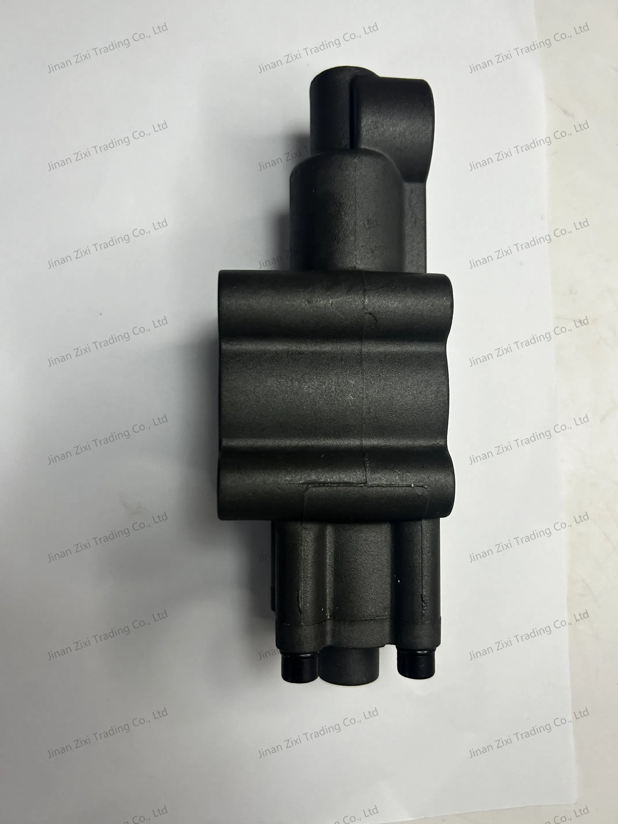 Wg2203250010 Sinotruk HOWO Truck Spare Parts Hw19710gearbox Accessories Air Control Locking Valve