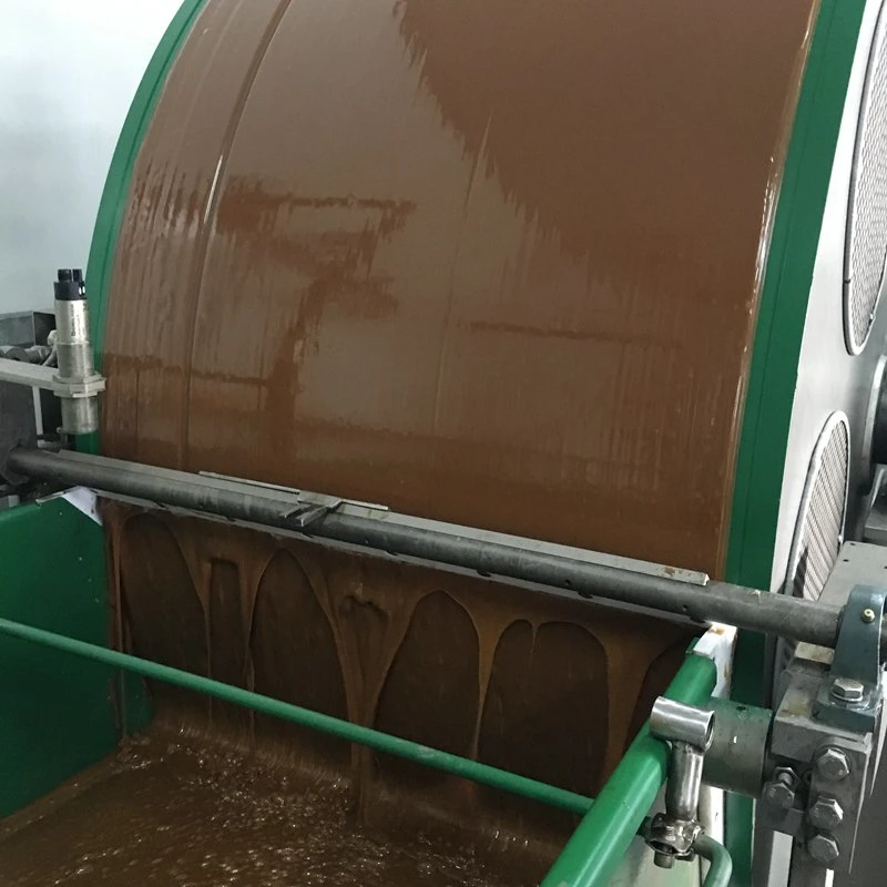 La extrusión y tambor de refrigeración y tirando de la máquina para el caramelo de toffee y Eclairs