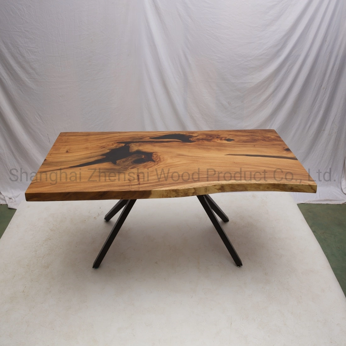 Dalle de Live Edge Suar Table Table latérale du bois