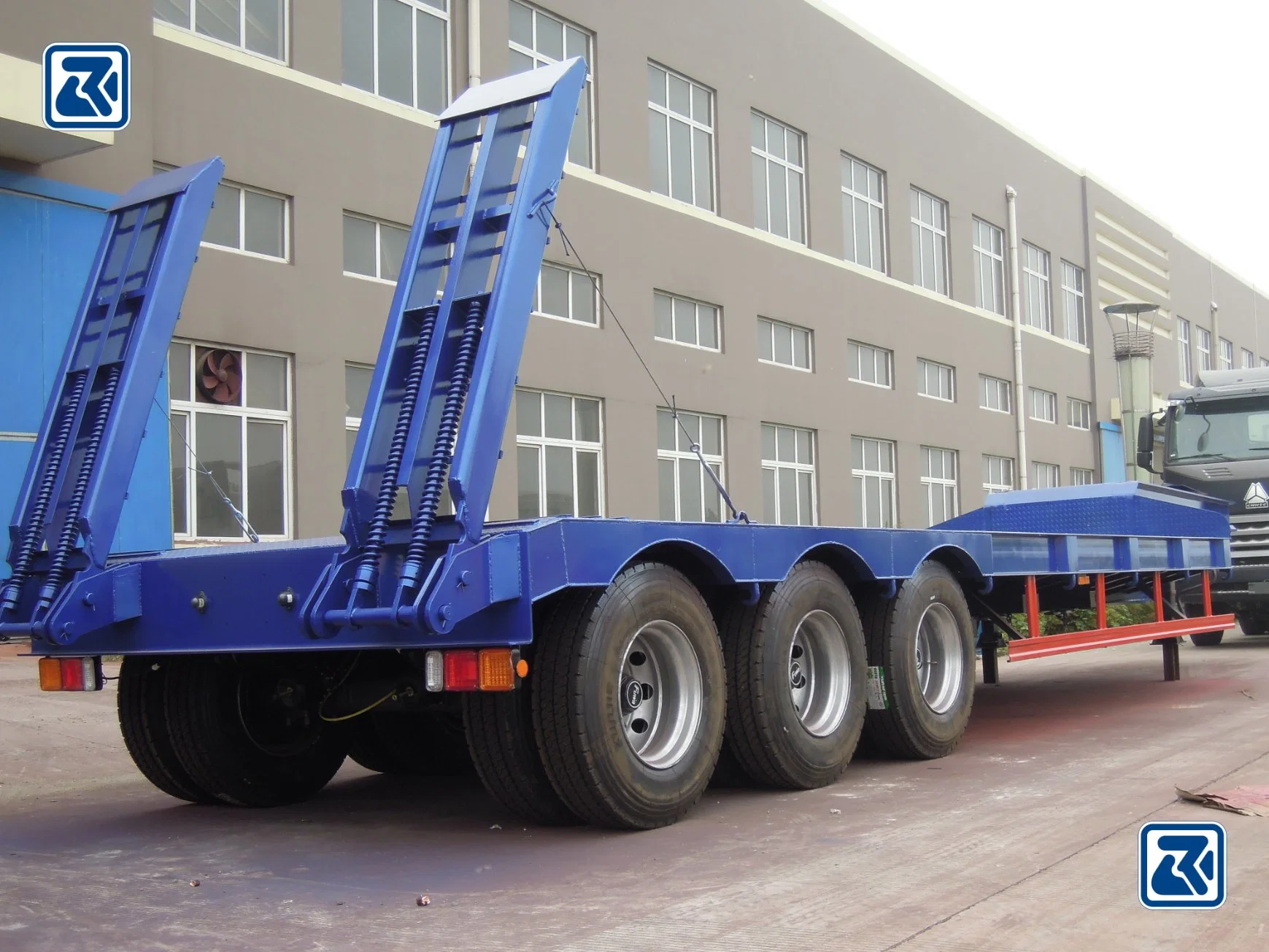 Heavy Duty Cross Arm Type 3 Axle Low Bed Semi Trailer