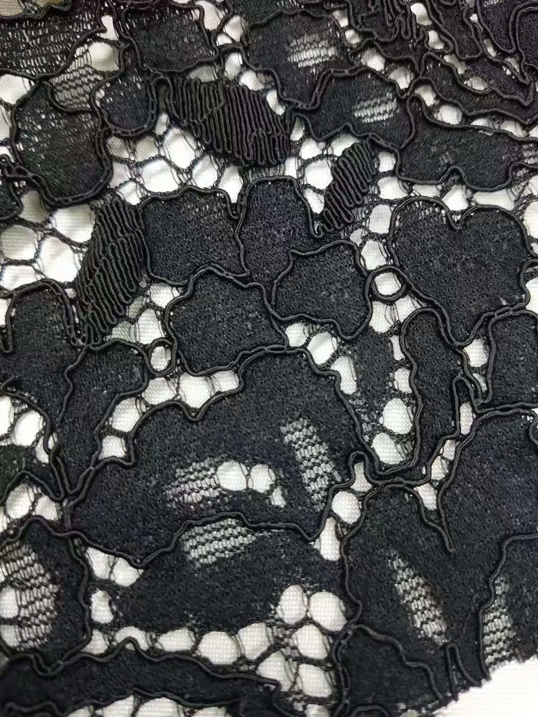 Big Lace Fabric in Stock Lace Fabrics for Fashion Garment Accessory