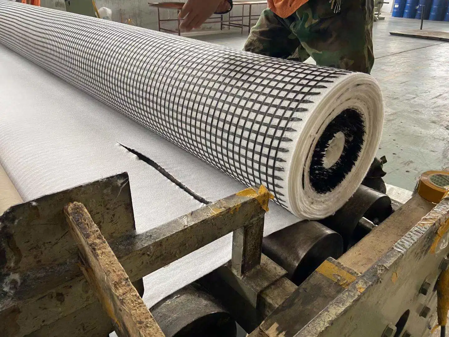 Road Base Stabilization PP Biaxial Geogrid Composite with Non Woven Geotextile