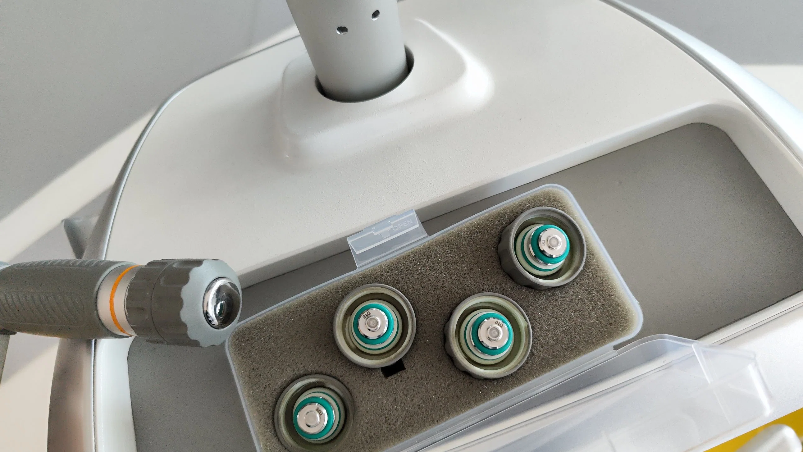 Mobile et commode onde de choc les appareils de thérapie axée Shockwave Therapy