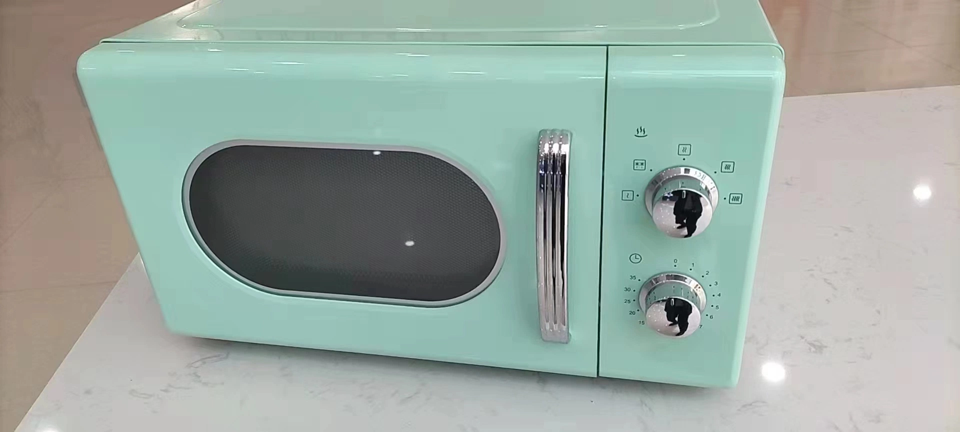 Inteligente barato la esterilización Horno Microondas Horno encimera integrada de la máquina retro giratoria el nivel de energía Microondas