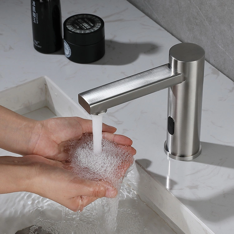 Großhandel/Lieferant CE RoHS berührungslose Sensor SUS304 Taps Inductions Badezimmer Waschbecken Waschbecken Automatische Mixer Wasserhahn Dusche in gebürstet