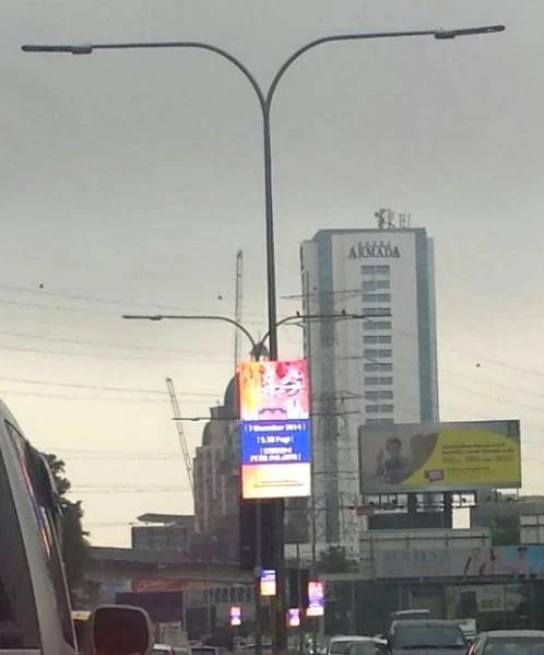 Piscina gigante ecrã eléctrico Digital eletrônico da placa de parede LED equipamento de sinalização para o transporte público de sinais de Publicidade