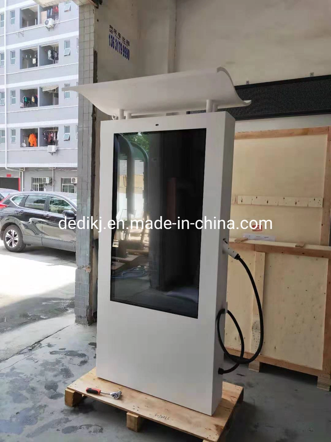 Stand Alone 65 Inch Factory Price High quality/High cost performance Charging Pile Kiosk LCD Digital Signage Totem for Gas Station