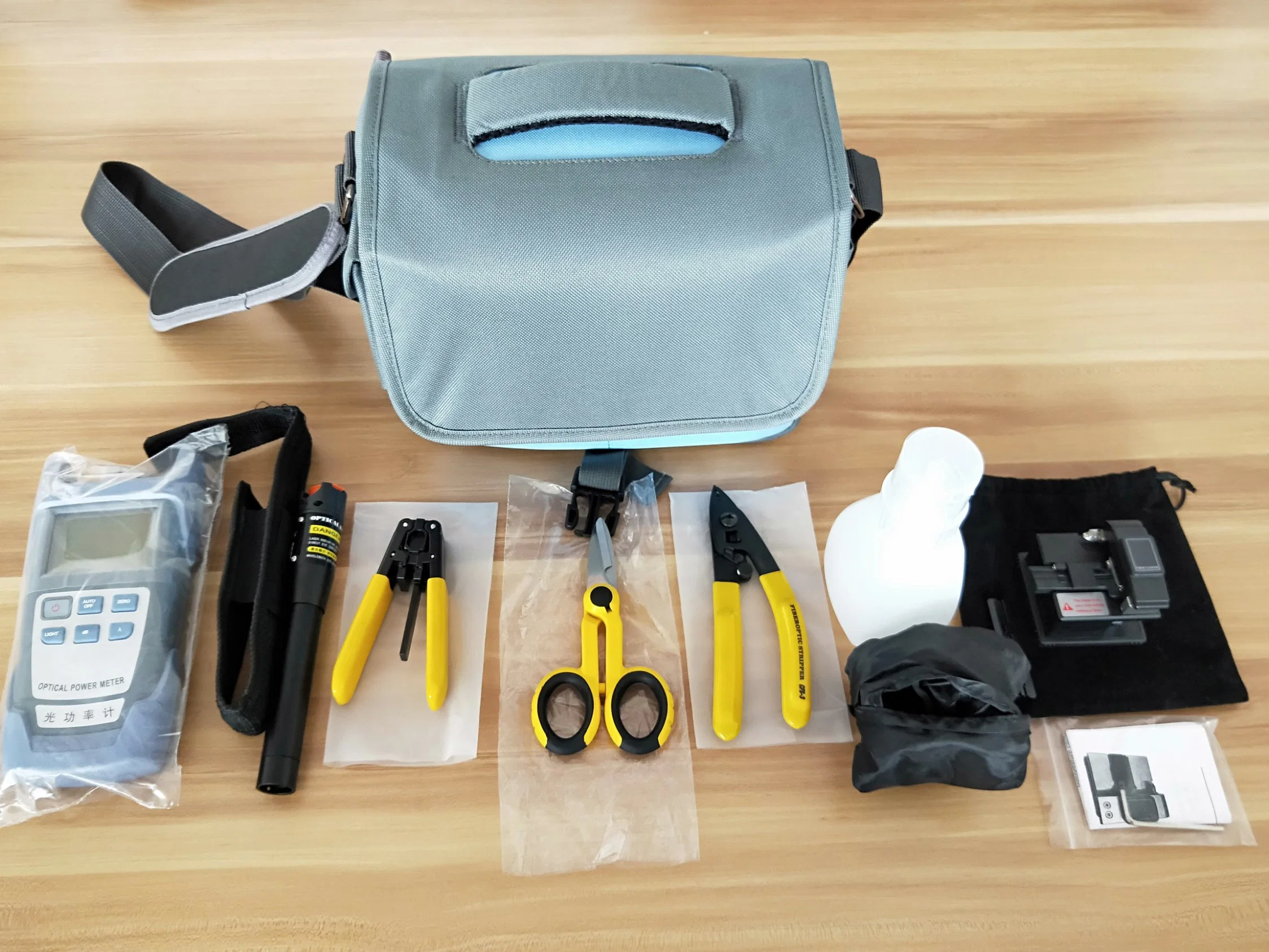 Fiber Optic Tools Bag Package with Vfl Cleaver FTTH Tool Kit