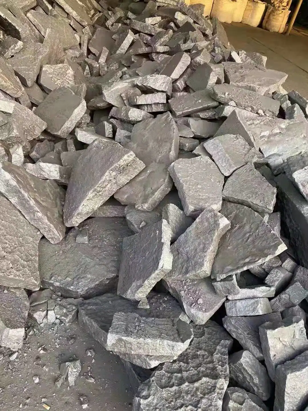 OEM Carbon Ferro Silicon Alloy for Casting and Steelmaking Additive