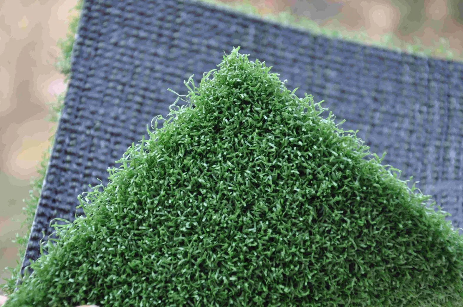 China Golf Putting Green 15mm Fake Grass for Sports Ground, Wushu Gym