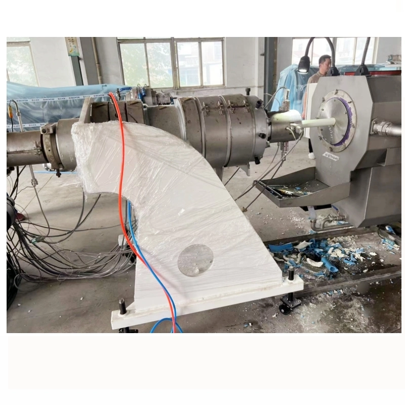 Tuyau de l'eau du tube en plastique Opvc Making Machine de production Ligne d'Extrusion