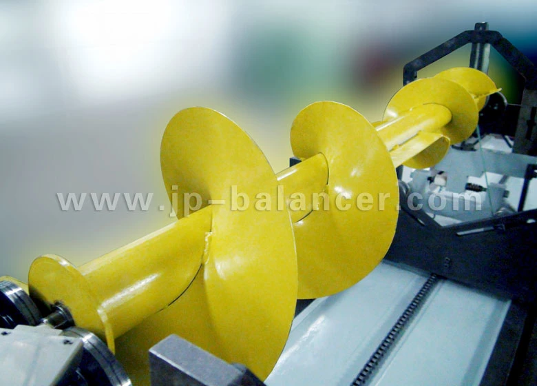 Water Pump Balancing Machine