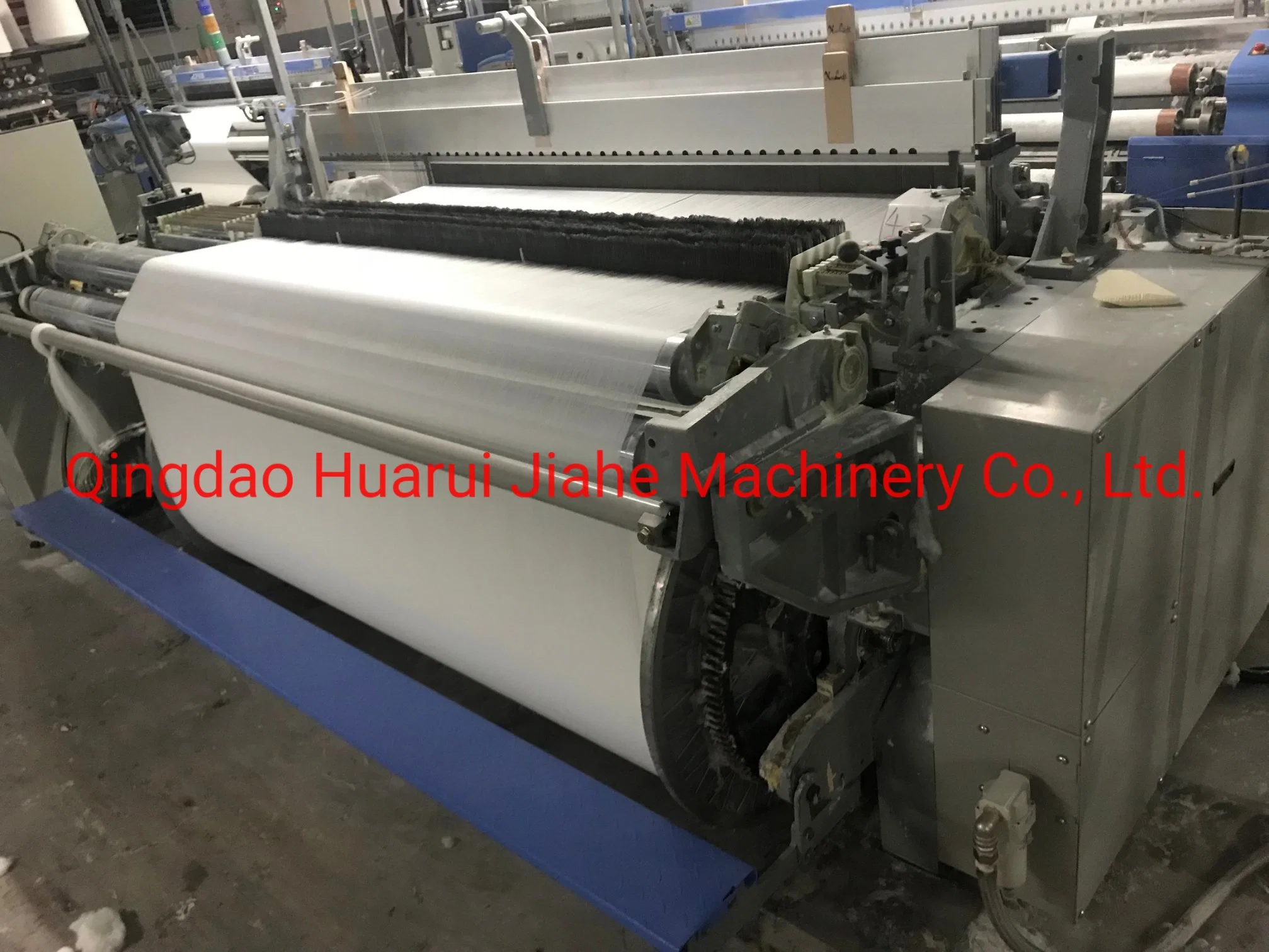 Air Jet Loom to Make Arab Robes, Interlinning Thobe, Al Haramain with Viscose, Wool Viscose, Wool Viscose Woven Fabric (rayon yarn 100%) Made by Air Weaing Loom