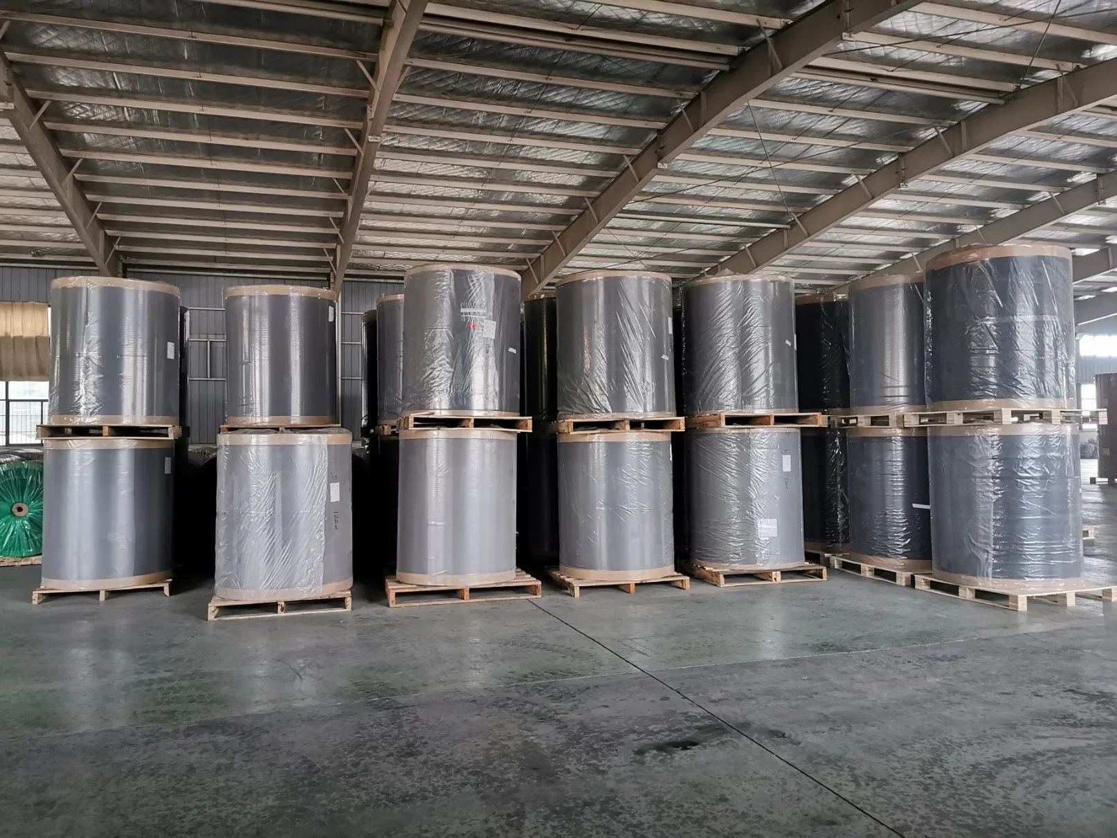 Mineral Coated Fiberglass for Thermal Insulation Board