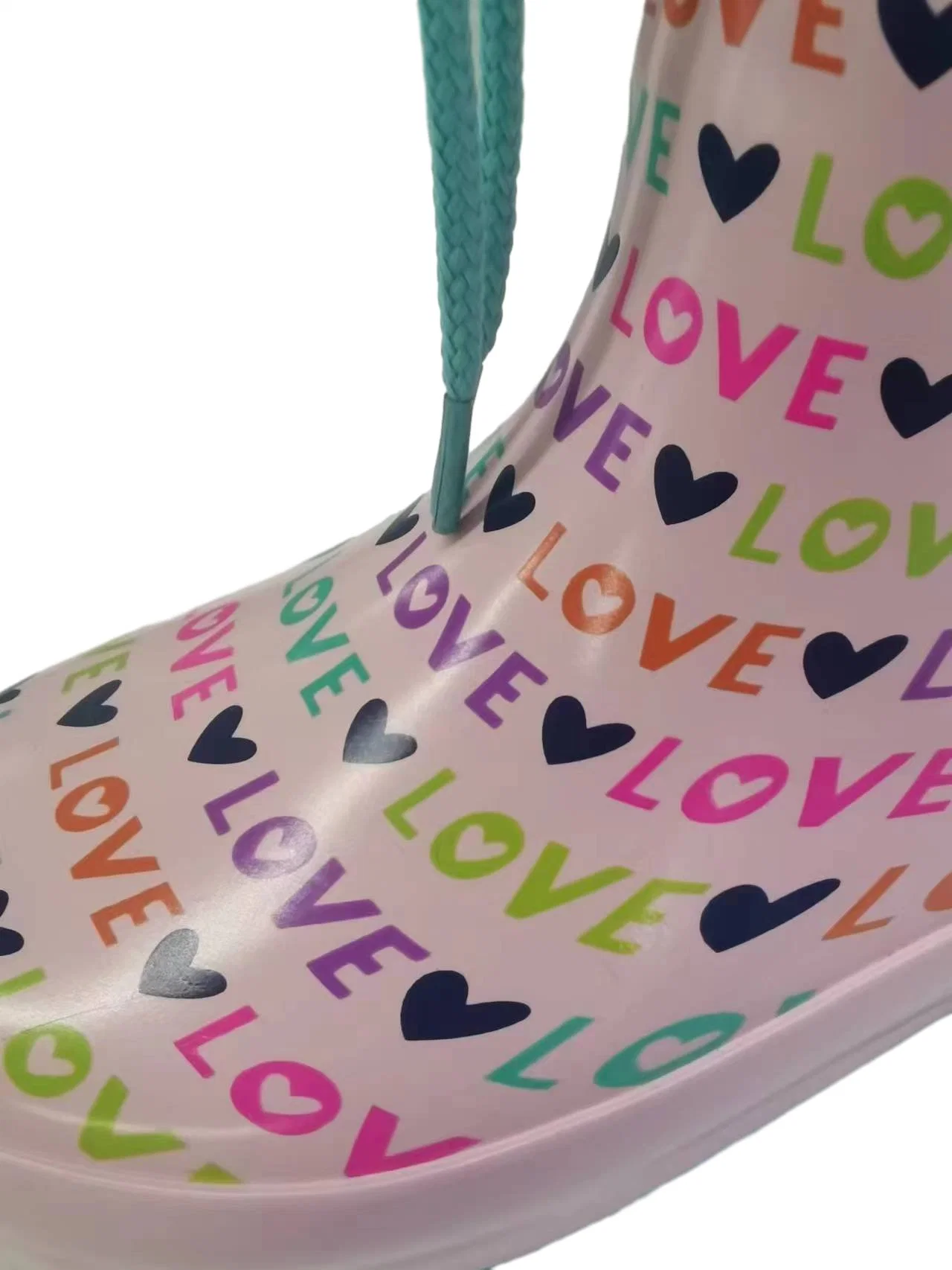 Bottes de pluie en caoutchouc imperméables pour enfants avec impression de cœur de lettre d'amour.
