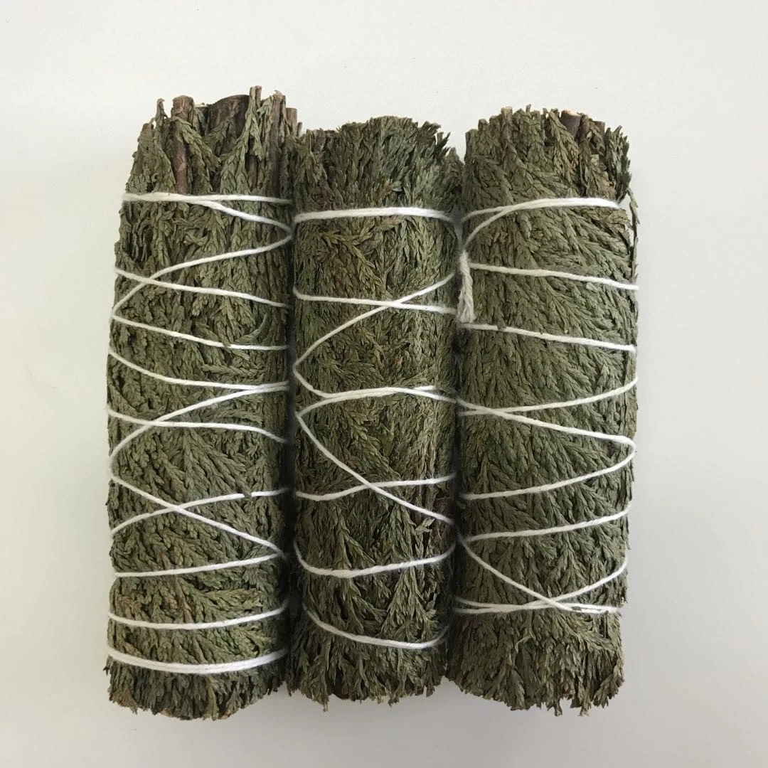 I019 White Sage Dragon Blood Sage Blue Sage and Cedar Smudge Stick with 4 PCS Peru Holy Wood Incense Set