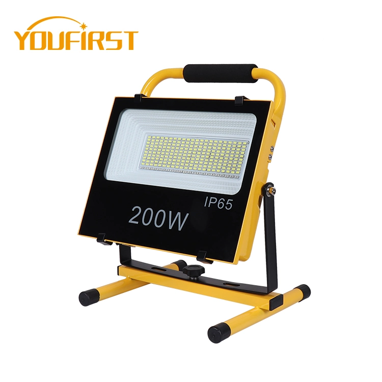 IP65 Waterproof 100W LED Solar Flood Lights Remote Control Factory Direct Sale Night Market Stall Automatic Charging Searchlight