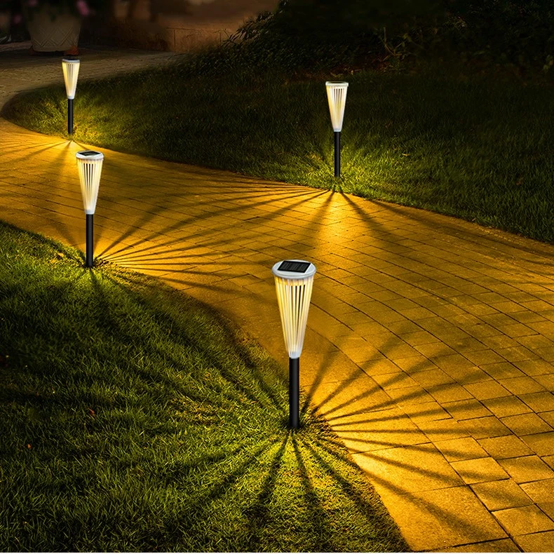 مصباح حديقة شمسيّ يعمل بتقنية LED المقاوم للمياه مع تبديل الألوان