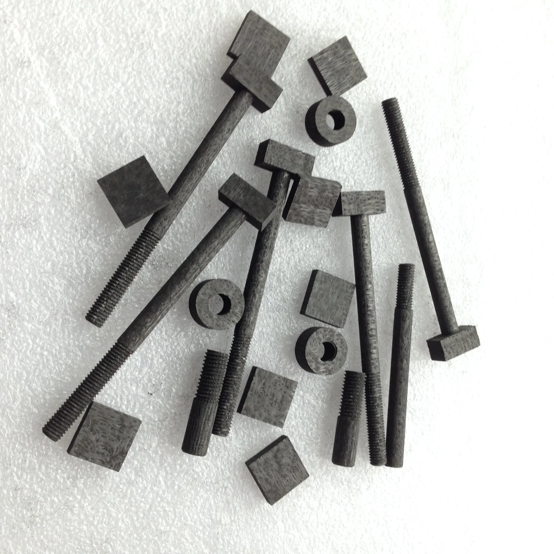 Factory Price CFC Carbon Fiber Composite Bolts and Nuts