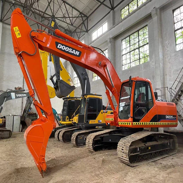 Used/Secondhand Doosan Dh220-7 Excavator Construction Machines