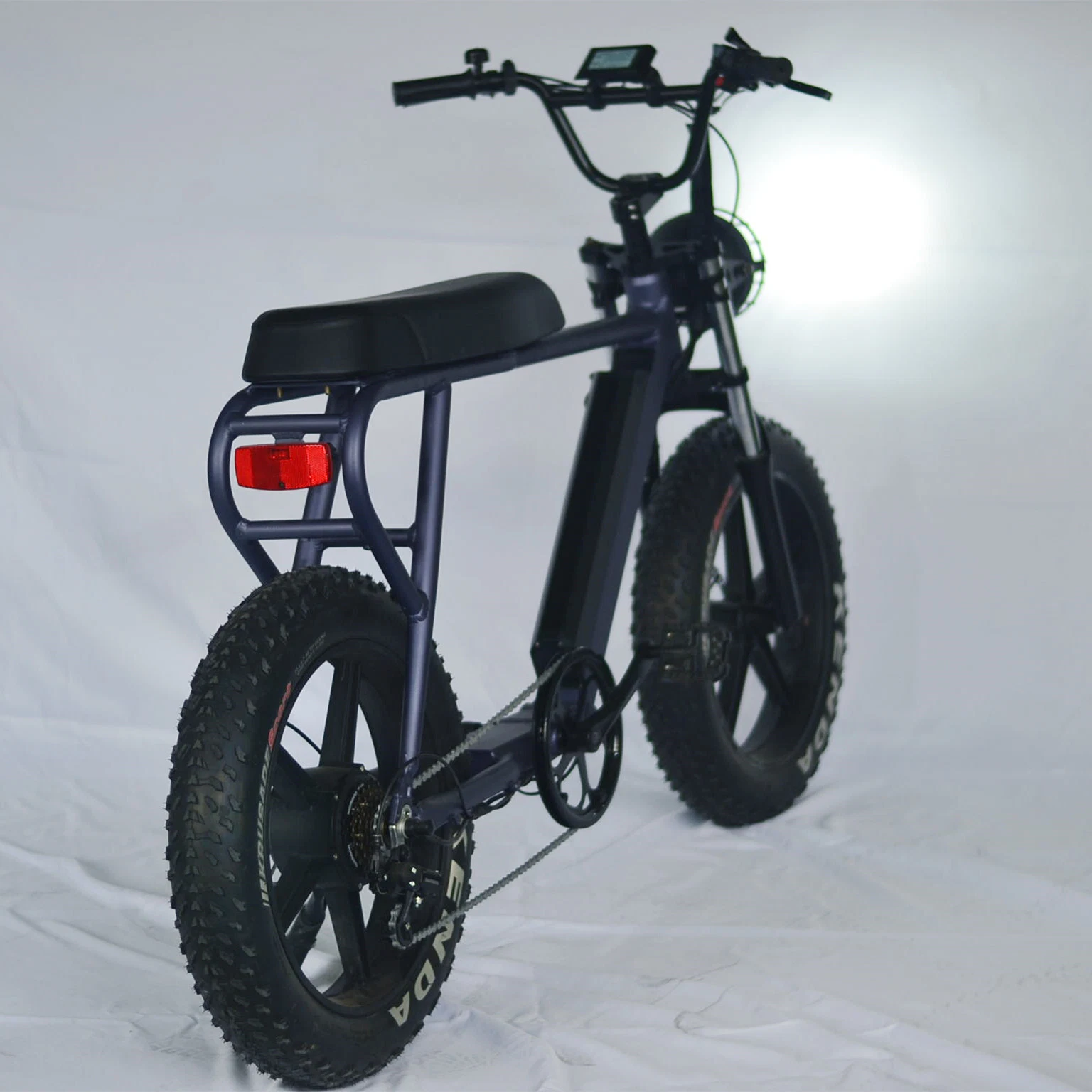 250W Factory Direct Supply Electric Motorcycle 250W E-Scooter Lithium Battery