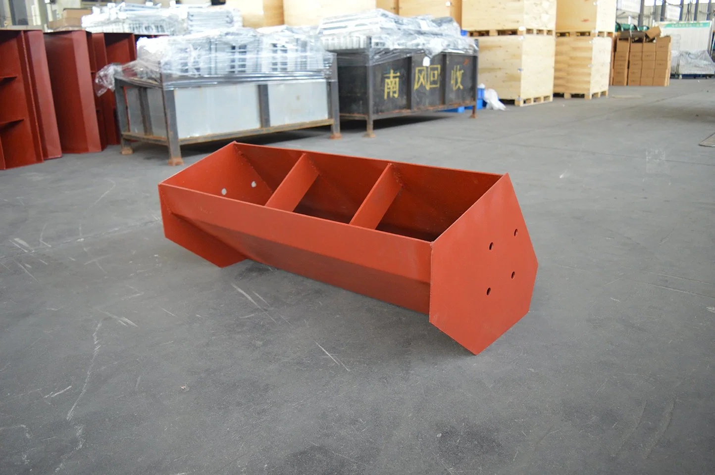 Customized Welded Steel Concrete Hopper with Coating