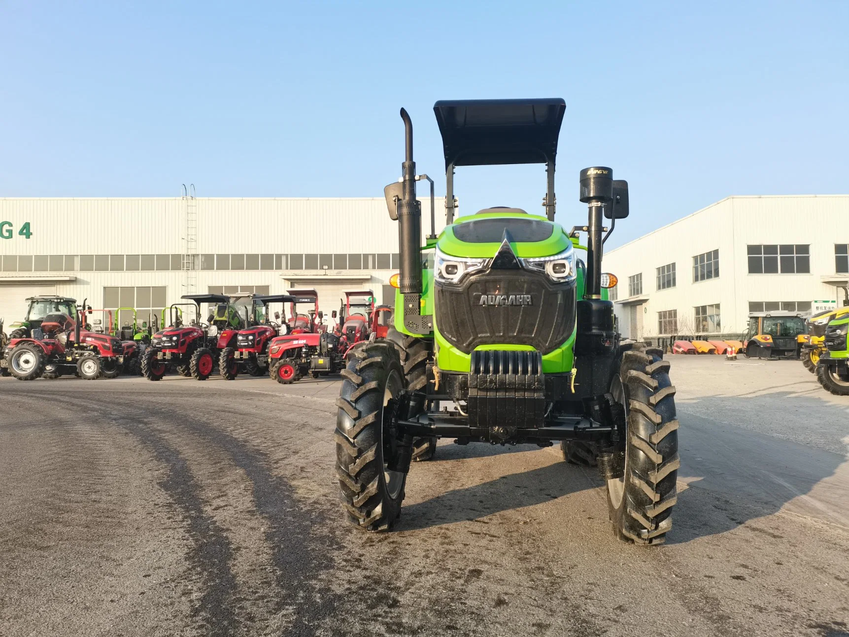 30HP 40HP 4 Wheel Drive Tractor with Front End Loader