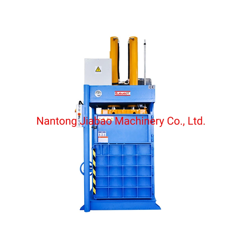 Packing Machine Recycling Machine Vertical Hydraulic Baler Best Selling Compression Machine for Plastic Bottles/Pet Bottle/Scrap Plastic/Plastic Bag/Jute Scrap