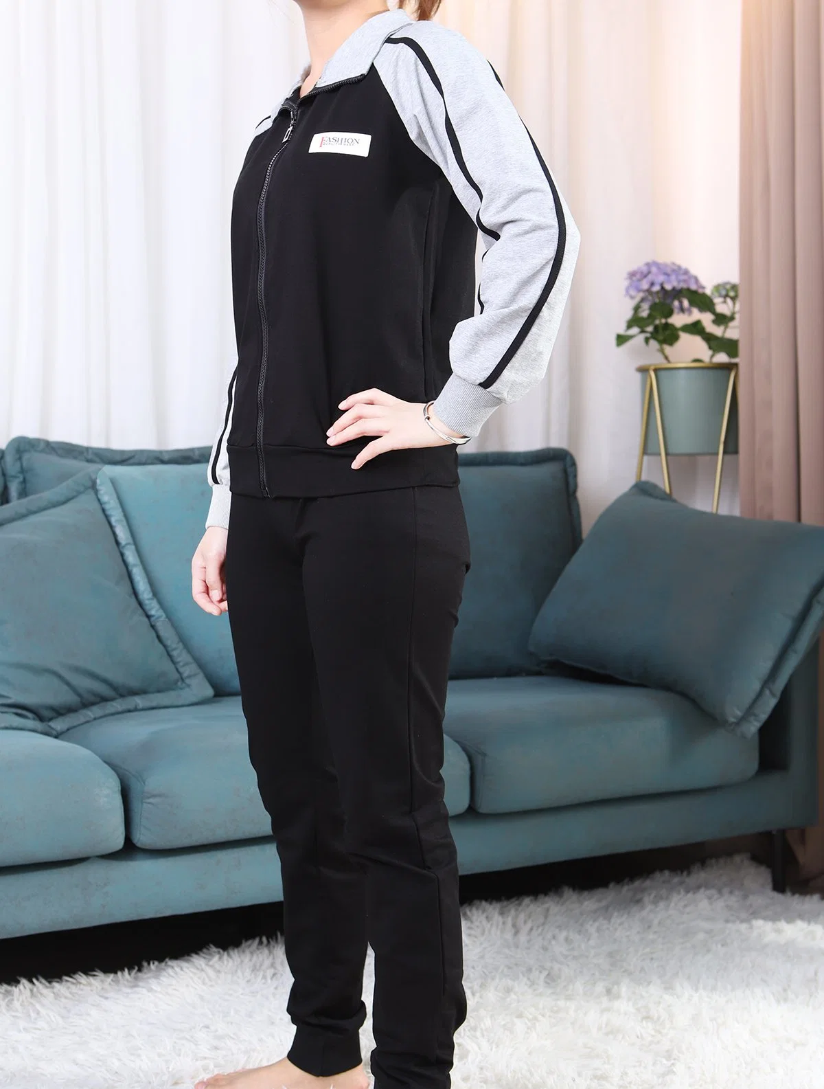 High quality/High cost performance 2 Piece Joggers Zipper Pants Tracksuits Women Sweat Suit Sets Casual