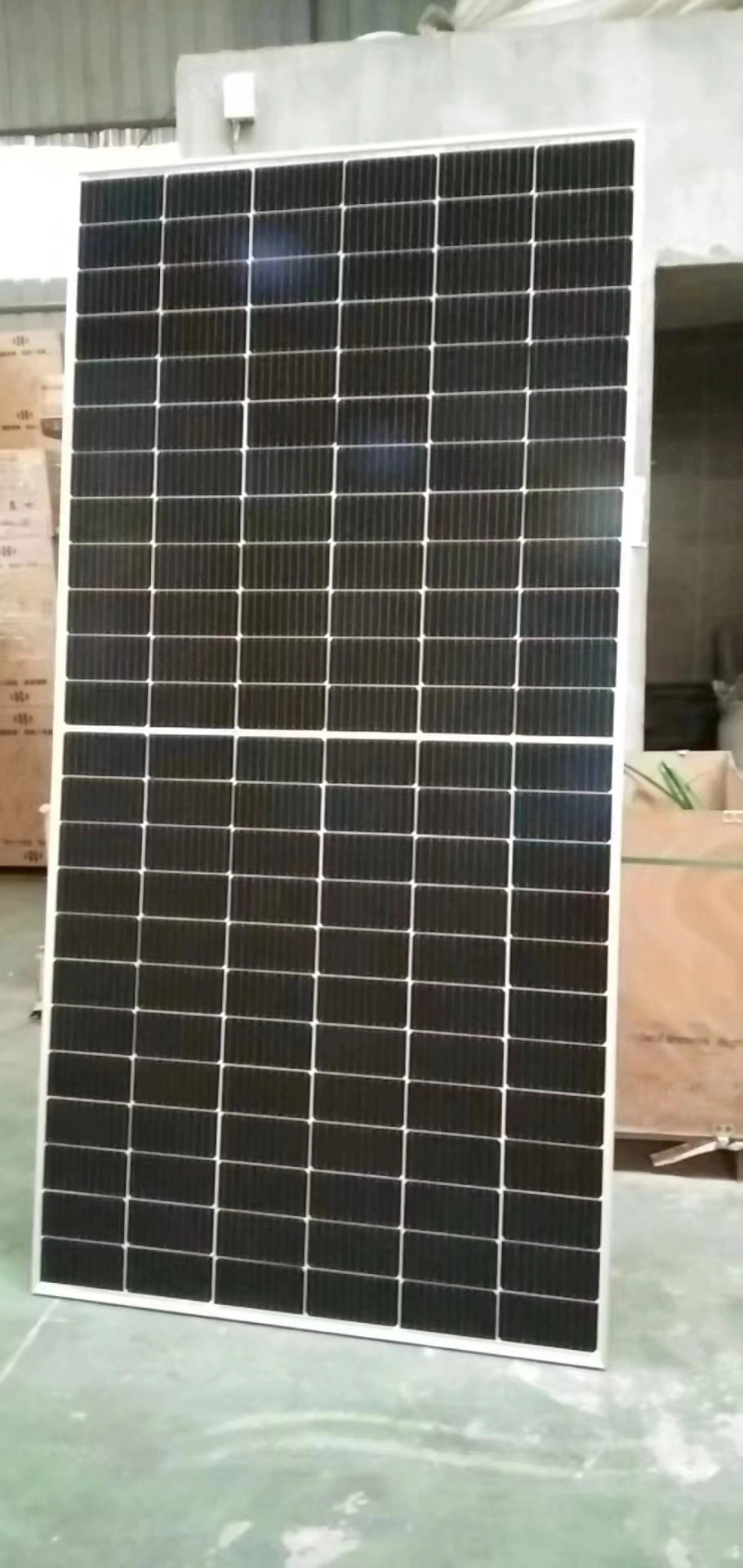 25 Years Warranty A Grade 355 W Mono Solar Panels for off Grid Battery Solar System