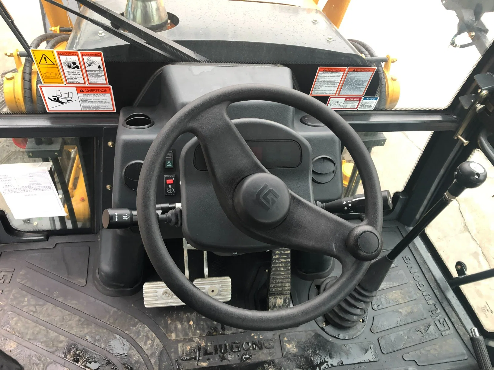 4 Wheel Drive New Backhoe Loader 766A