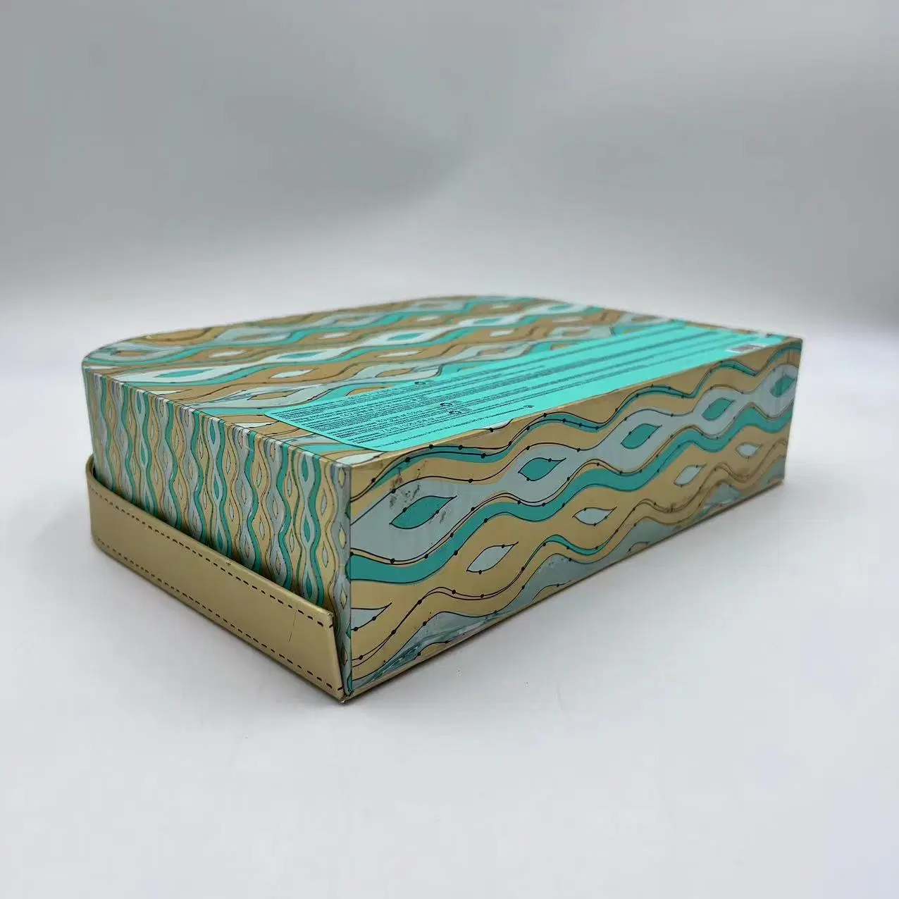 Karton Kraftpapier Papierbeutel Schmuck Verpackung Farbe Custom Gift Cosmetic Aufbewahrungsbox